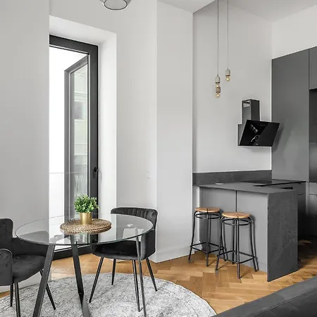 Luxury Apartment In The Center Prague Exterior photo